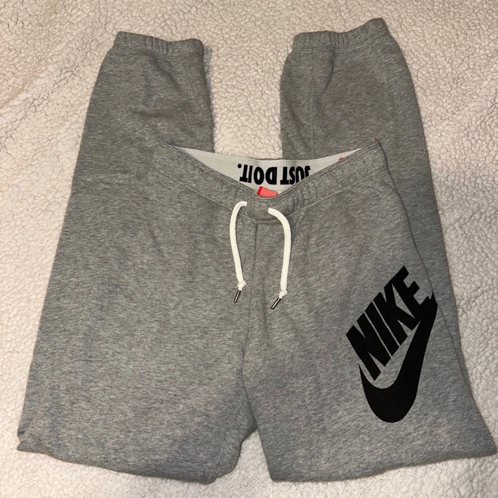 Nike sweatpants